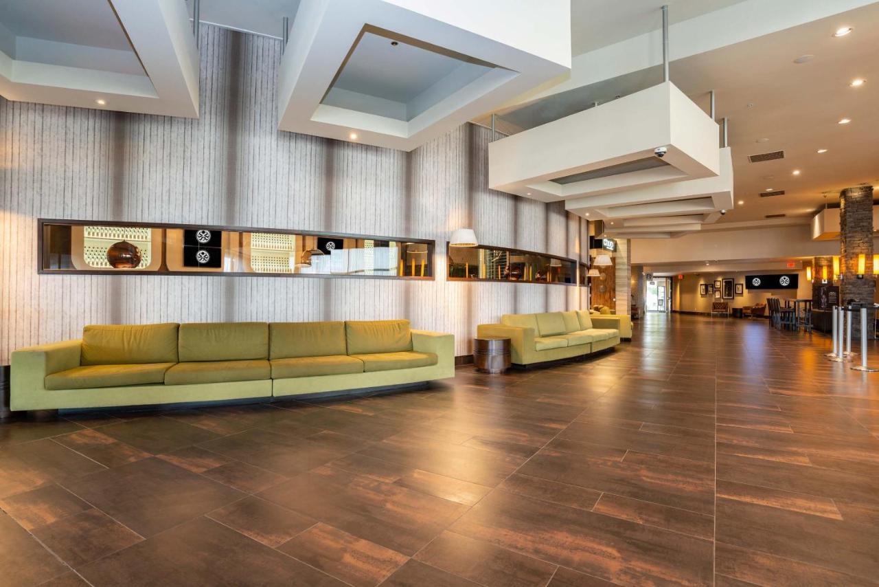 Sandman Signature Vancouver Airport Hotel & Resort Richmond Dış mekan fotoğraf