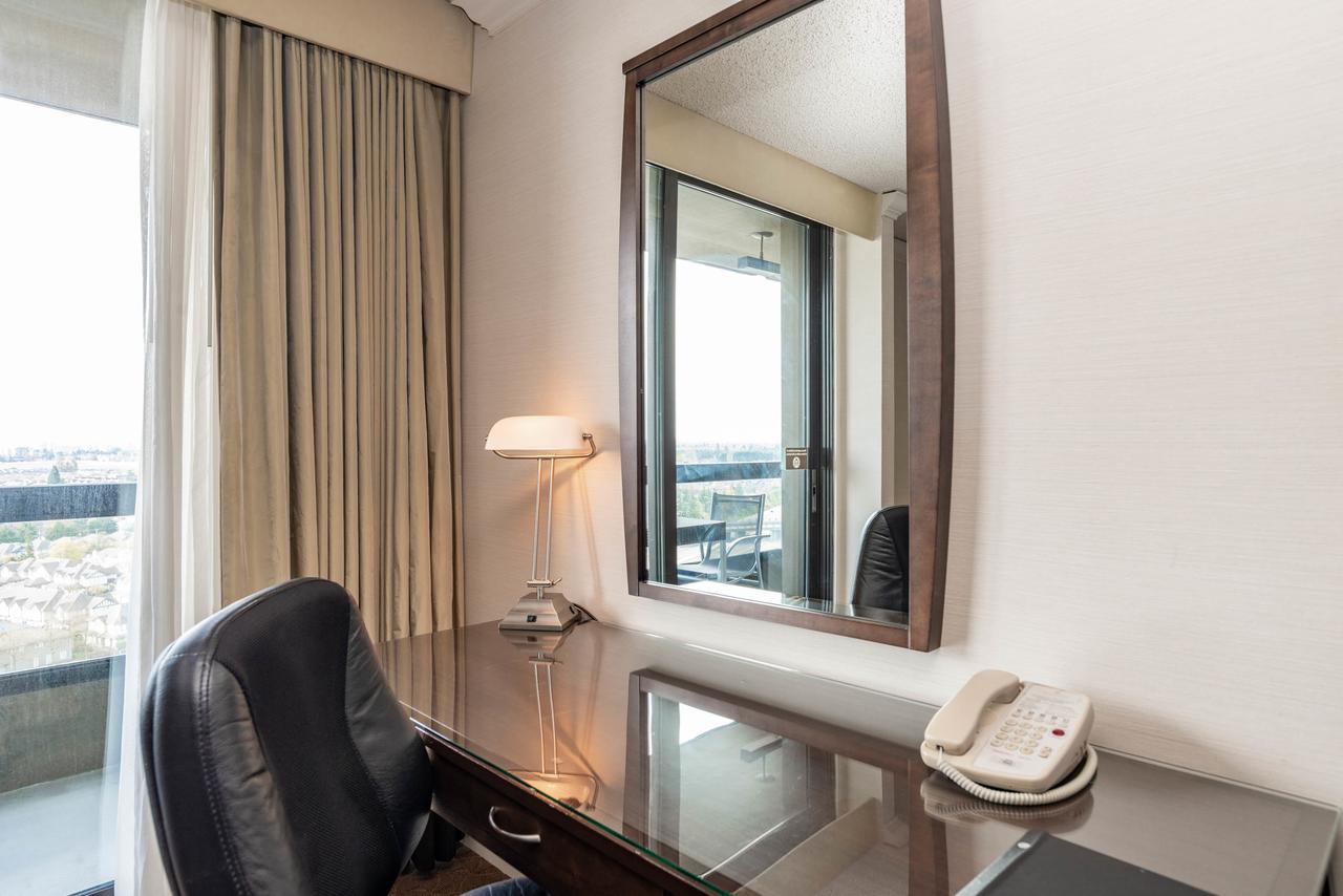 Sandman Signature Vancouver Airport Hotel & Resort Richmond Dış mekan fotoğraf