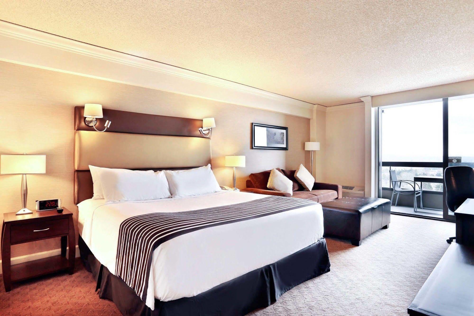 Sandman Signature Vancouver Airport Hotel & Resort Richmond Dış mekan fotoğraf