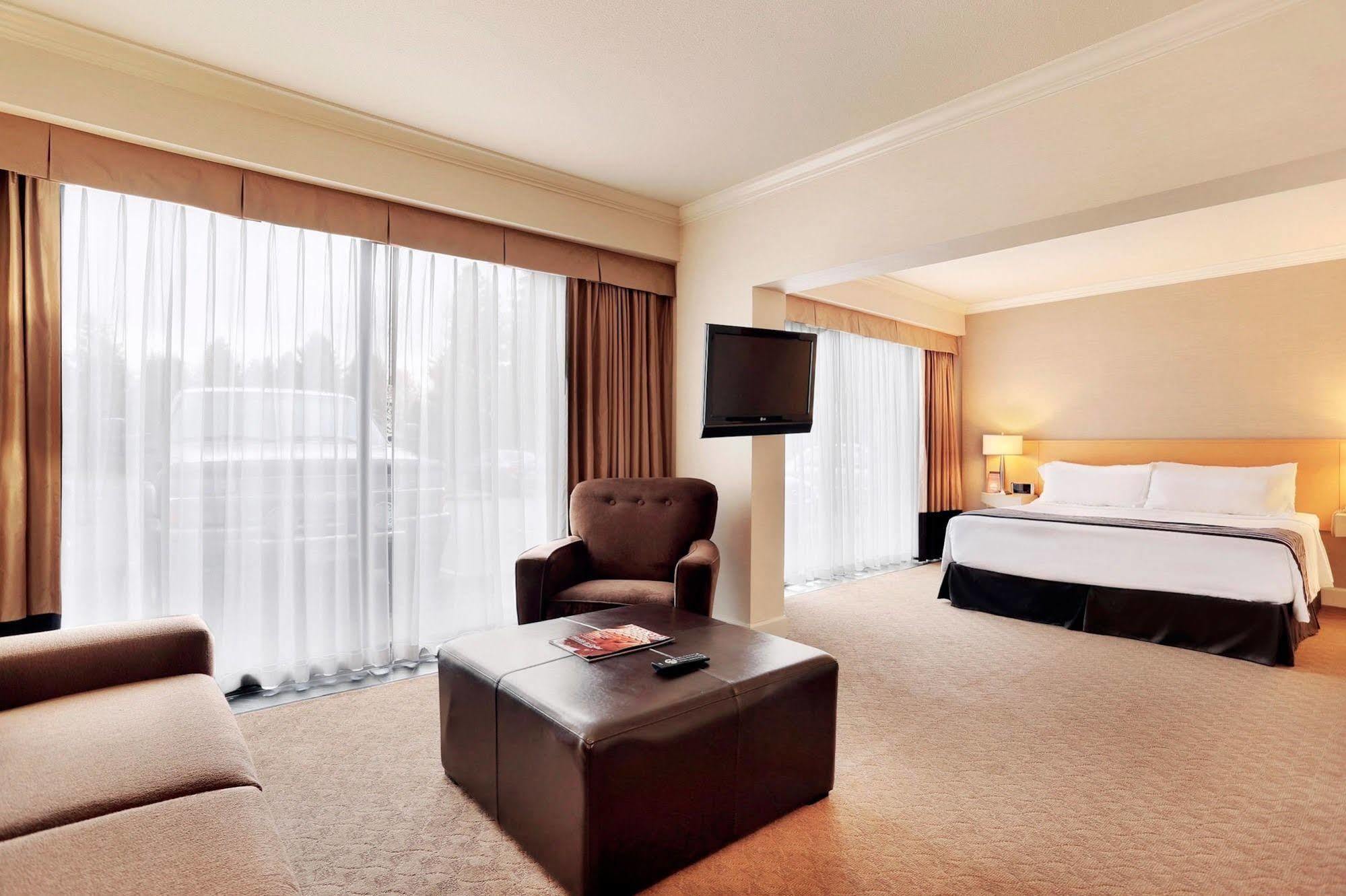 Sandman Signature Vancouver Airport Hotel & Resort Richmond Dış mekan fotoğraf