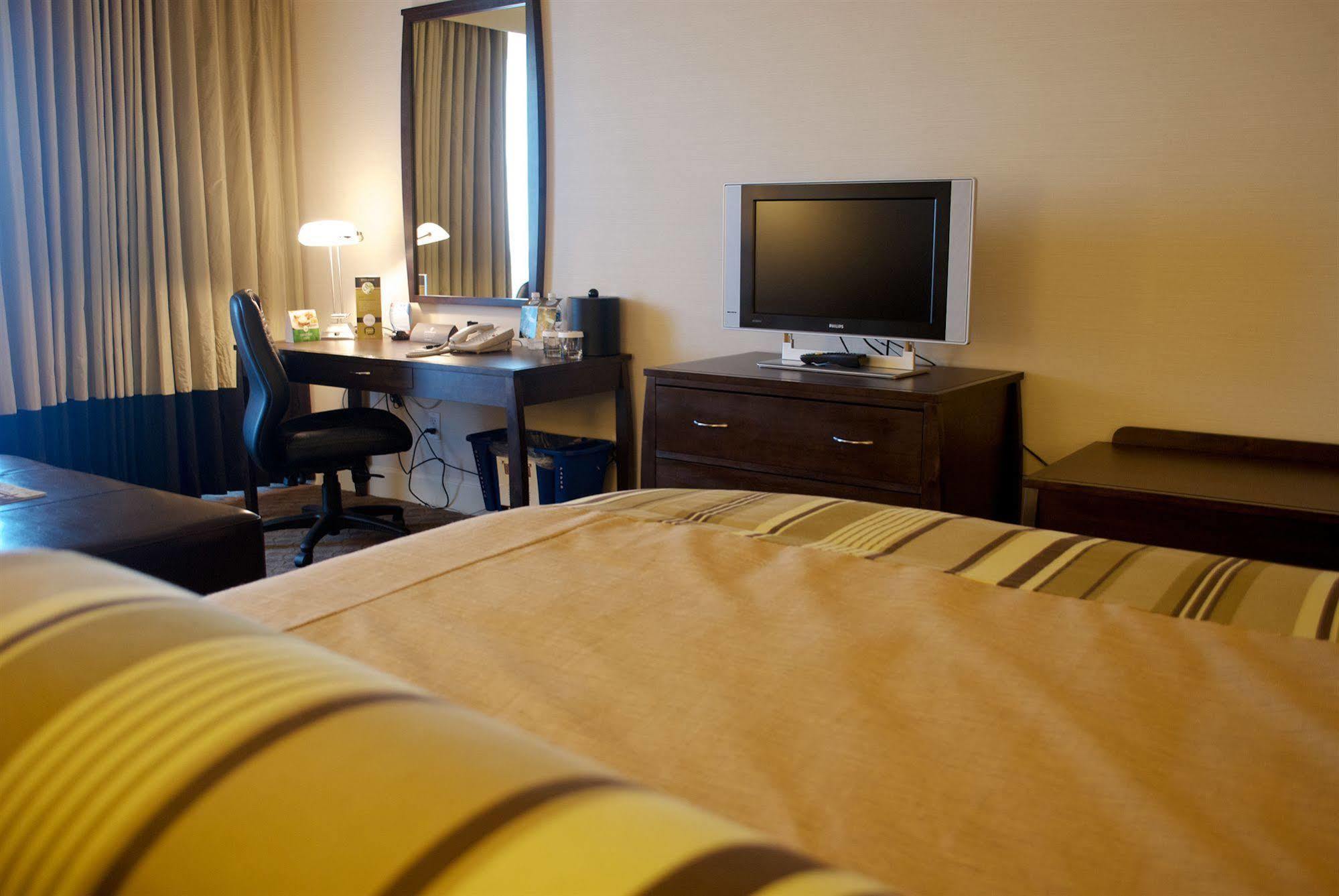 Sandman Signature Vancouver Airport Hotel & Resort Richmond Dış mekan fotoğraf