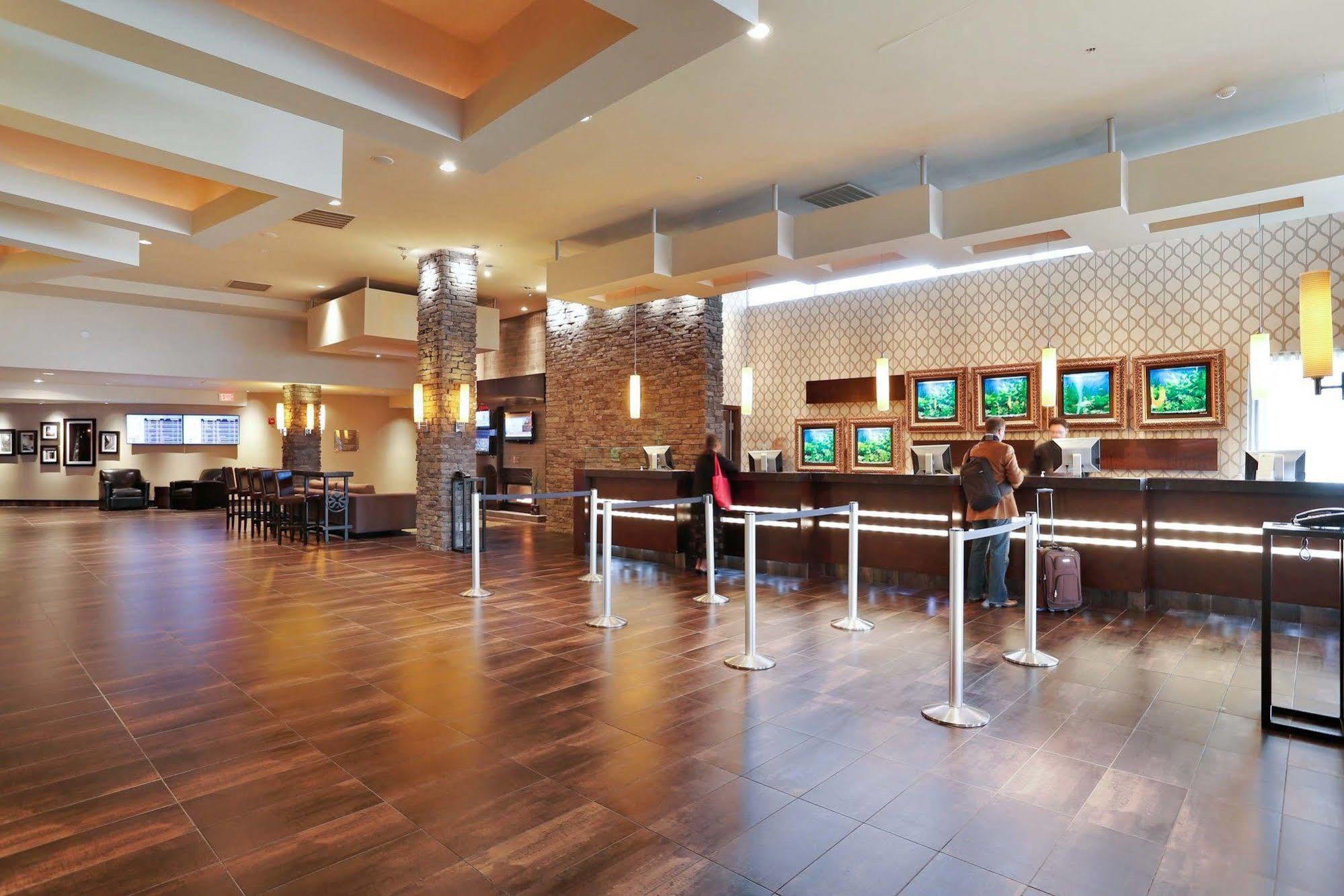 Sandman Signature Vancouver Airport Hotel & Resort Richmond Dış mekan fotoğraf